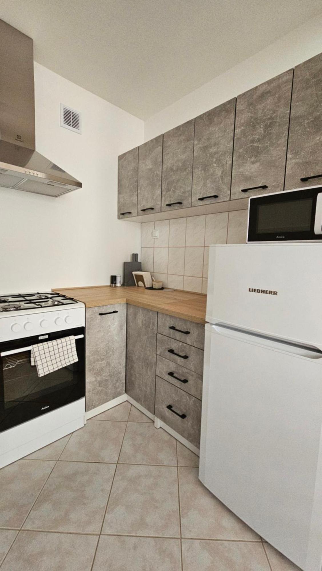 Apartament Metro Brodno Warsawa Bagian luar foto